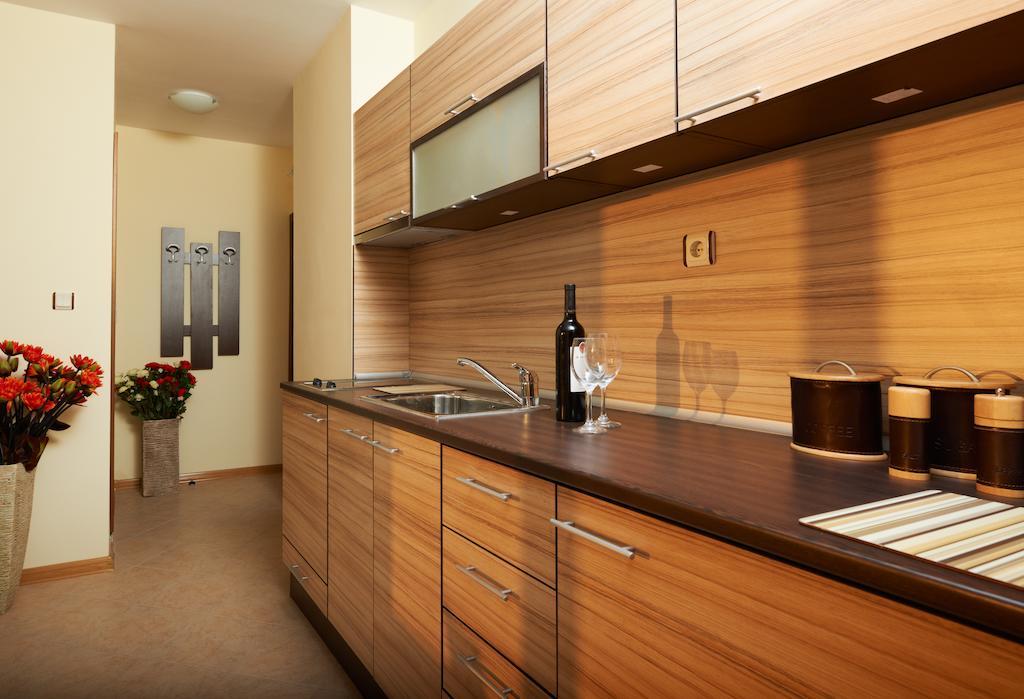 Stanny Court Aparthotel Nesebar Room photo
