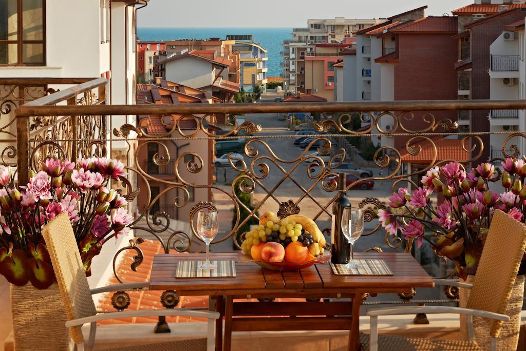 Stanny Court Aparthotel Nesebar Room photo